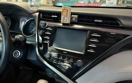 Toyota Camry, 2020 год, 1 200 000 рублей, 11 фотография