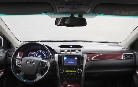 Toyota Camry, 2013 год, 1 805 000 рублей, 9 фотография