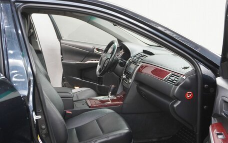 Toyota Camry, 2013 год, 1 805 000 рублей, 10 фотография