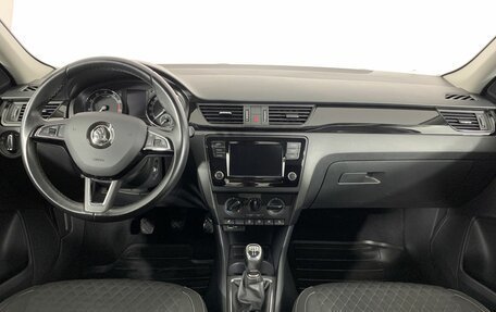 Skoda Rapid I, 2018 год, 1 199 000 рублей, 7 фотография