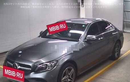Mercedes-Benz C-Класс, 2019 год, 1 850 000 рублей, 3 фотография