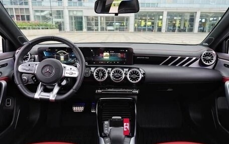 Mercedes-Benz A-Класс AMG, 2022 год, 3 470 000 рублей, 10 фотография