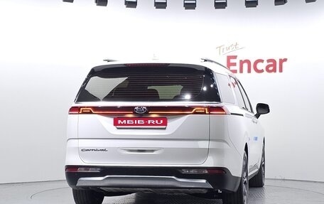 KIA Carnival, 2021 год, 2 236 000 рублей, 4 фотография