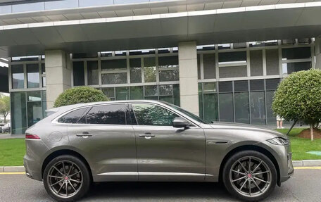 Jaguar F-Pace, 2022 год, 3 690 099 рублей, 4 фотография