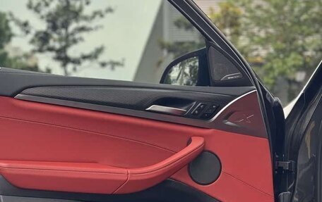BMW X4 M, 2022 год, 7 290 000 рублей, 10 фотография