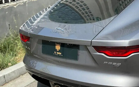 Jaguar F-Type I рестайлинг 2, 2022 год, 6 255 099 рублей, 16 фотография