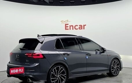 Volkswagen Golf VIII, 2023 год, 3 750 000 рублей, 4 фотография