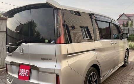 Honda Stepwgn IV, 2018 год, 2 630 000 рублей, 4 фотография