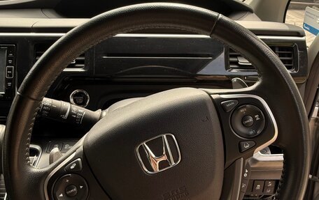Honda Stepwgn IV, 2018 год, 2 630 000 рублей, 14 фотография