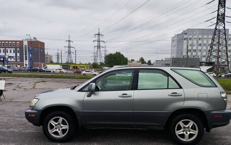 Lexus RX IV рестайлинг, 2002 год, 750 000 рублей, 3 фотография