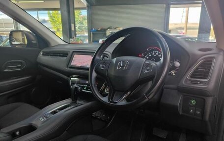 Honda Vezel, 2014 год, 1 150 000 рублей, 10 фотография