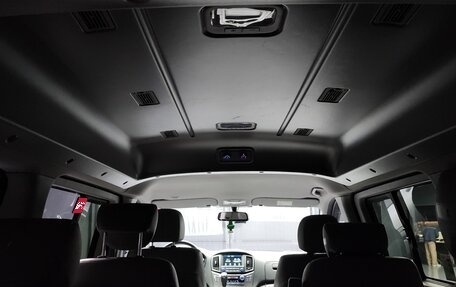 Hyundai Grand Starex Grand Starex I рестайлинг 2, 2021 год, 2 370 000 рублей, 17 фотография