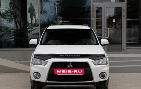 Mitsubishi Outlander III рестайлинг 3, 2011 год, 1 450 000 рублей, 2 фотография