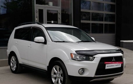 Mitsubishi Outlander III рестайлинг 3, 2011 год, 1 450 000 рублей, 3 фотография