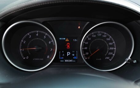 Mitsubishi Outlander III рестайлинг 3, 2011 год, 1 450 000 рублей, 13 фотография