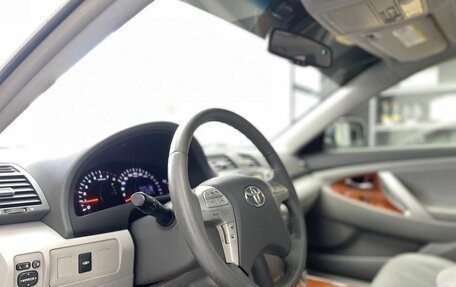 Toyota Camry, 2010 год, 1 250 000 рублей, 8 фотография
