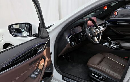 BMW 5 серия, 2022 год, 3 260 000 рублей, 5 фотография