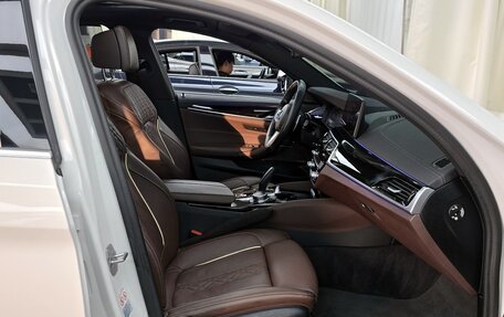 BMW 5 серия, 2022 год, 3 260 000 рублей, 14 фотография