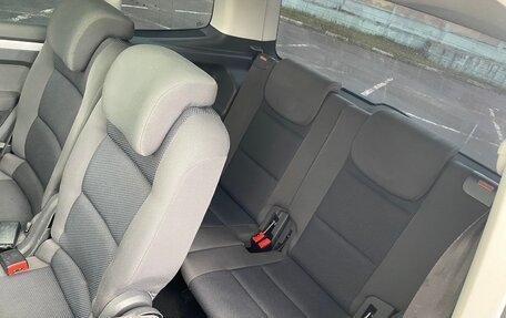 Volkswagen Touran III, 2012 год, 980 000 рублей, 6 фотография