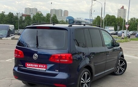 Volkswagen Touran III, 2012 год, 980 000 рублей, 8 фотография