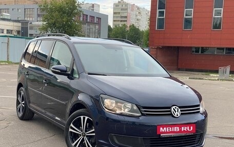 Volkswagen Touran III, 2012 год, 980 000 рублей, 13 фотография