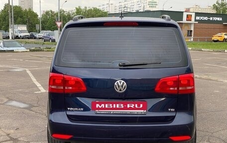 Volkswagen Touran III, 2012 год, 980 000 рублей, 5 фотография