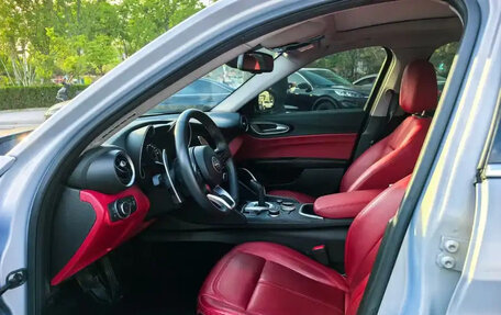 Alfa Romeo Giulia II, 2021 год, 3 100 000 рублей, 4 фотография