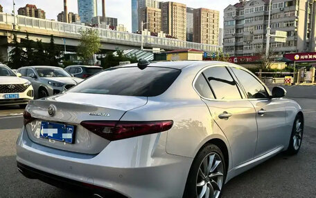 Alfa Romeo Giulia II, 2021 год, 3 100 000 рублей, 7 фотография