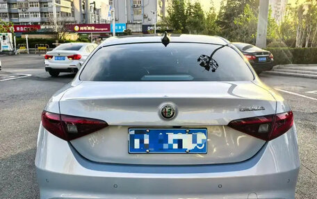 Alfa Romeo Giulia II, 2021 год, 3 100 000 рублей, 8 фотография