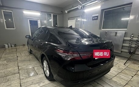 Toyota Camry, 2020 год, 2 600 000 рублей, 8 фотография