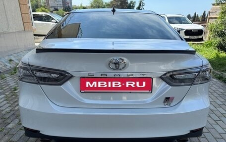Toyota Camry, 2018 год, 2 599 000 рублей, 4 фотография