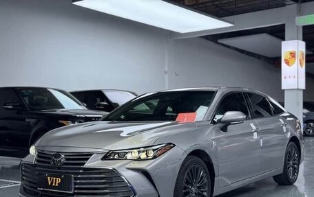 Toyota Avalon, 2021 год, 2 215 000 рублей, 1 фотография