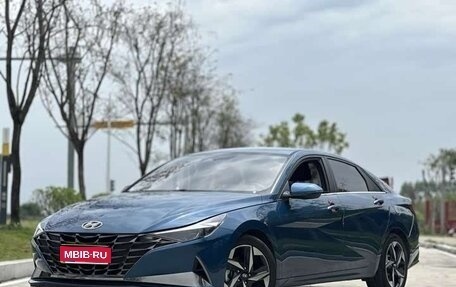 Hyundai Elantra, 2022 год, 1 348 000 рублей, 1 фотография