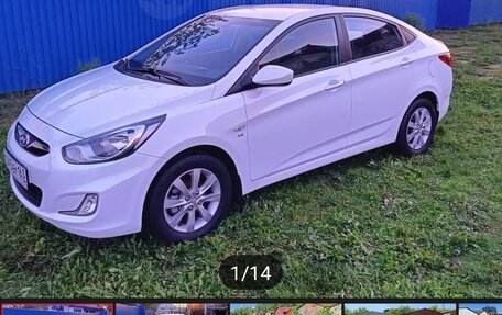 Hyundai Solaris II рестайлинг, 2012 год, 850 000 рублей, 2 фотография