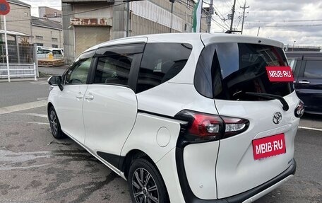 Toyota Sienta II, 2022 год, 1 148 000 рублей, 7 фотография