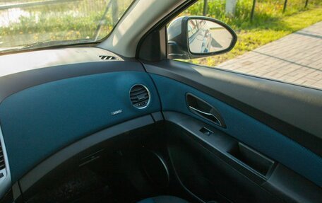 Chevrolet Cruze II, 2011 год, 775 000 рублей, 36 фотография