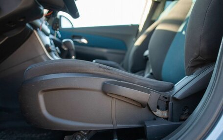 Chevrolet Cruze II, 2011 год, 775 000 рублей, 32 фотография