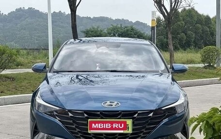 Hyundai Elantra, 2022 год, 1 348 000 рублей, 2 фотография