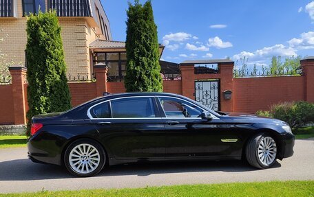 BMW 7 серия, 2011 год, 1 420 000 рублей, 4 фотография