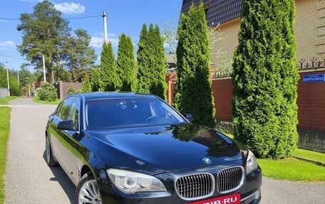 BMW 7 серия, 2011 год, 1 420 000 рублей, 2 фотография