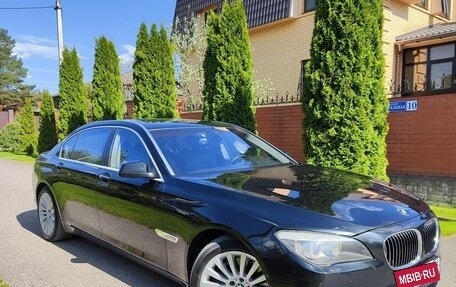 BMW 7 серия, 2011 год, 1 420 000 рублей, 3 фотография