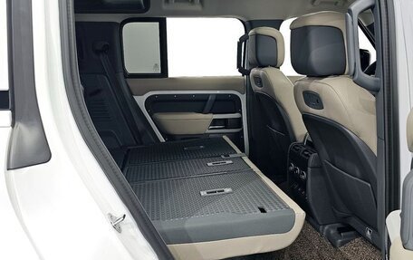 Land Rover Defender II, 2021 год, 7 000 000 рублей, 13 фотография