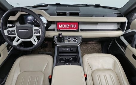Land Rover Defender II, 2021 год, 7 000 000 рублей, 7 фотография