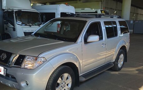 Nissan Pathfinder, 2007 год, 1 000 000 рублей, 2 фотография