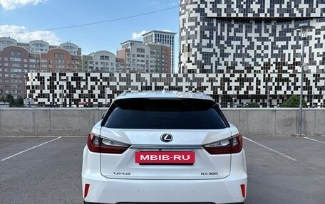 Lexus RX IV рестайлинг, 2019 год, 4 299 999 рублей, 4 фотография