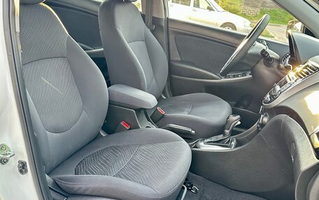 Hyundai Solaris II рестайлинг, 2015 год, 825 000 рублей, 8 фотография