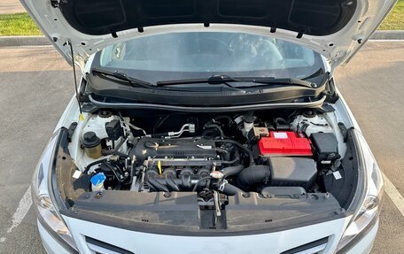 Hyundai Solaris II рестайлинг, 2015 год, 825 000 рублей, 3 фотография