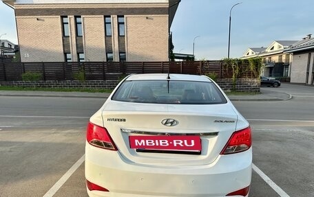 Hyundai Solaris II рестайлинг, 2015 год, 825 000 рублей, 14 фотография
