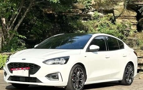 Ford Focus IV, 2021 год, 1 438 000 рублей, 3 фотография