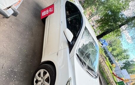 Hyundai Solaris II рестайлинг, 2013 год, 780 000 рублей, 4 фотография